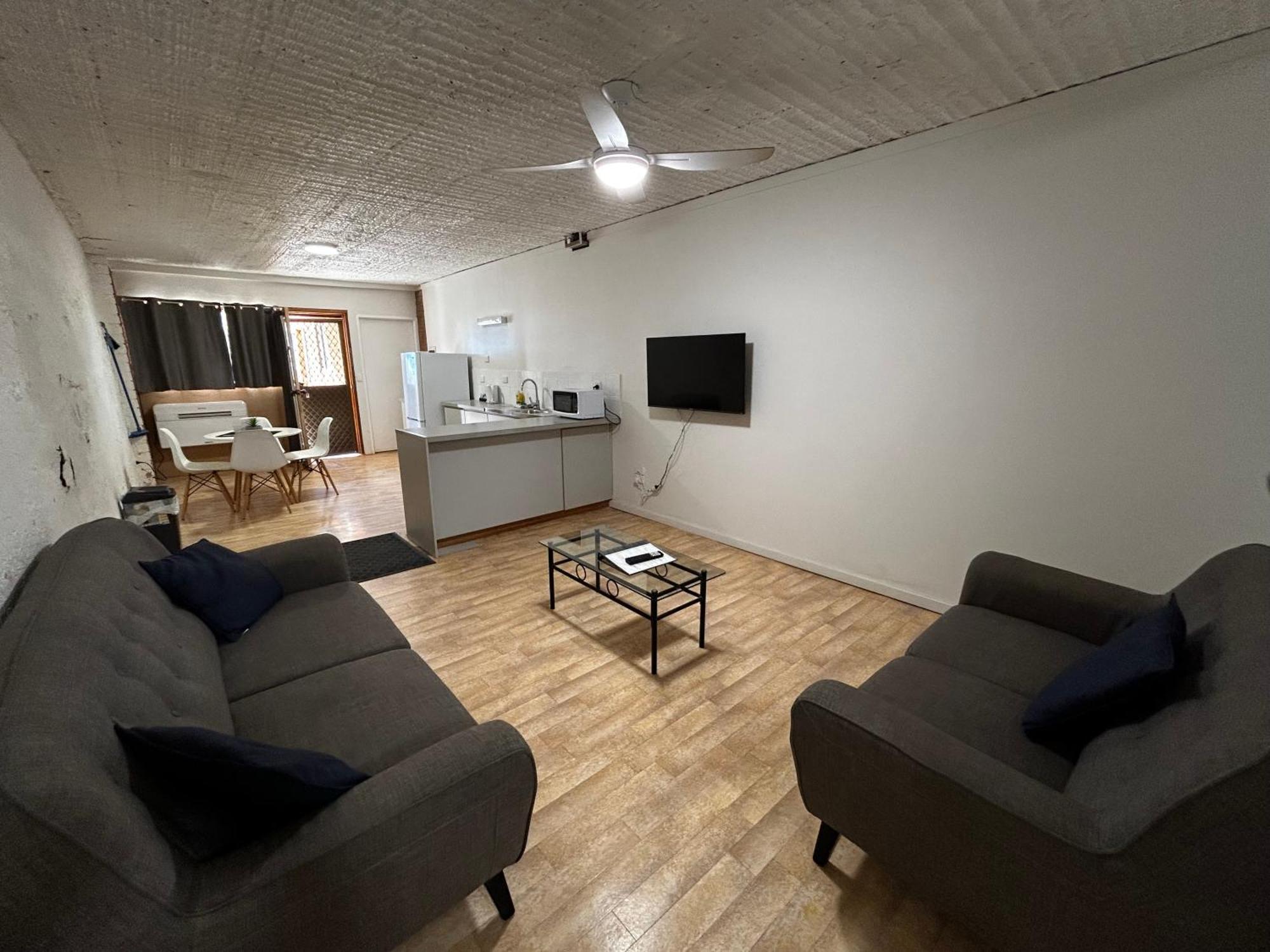 Desert View Apartments Coober Pedy Exterior photo